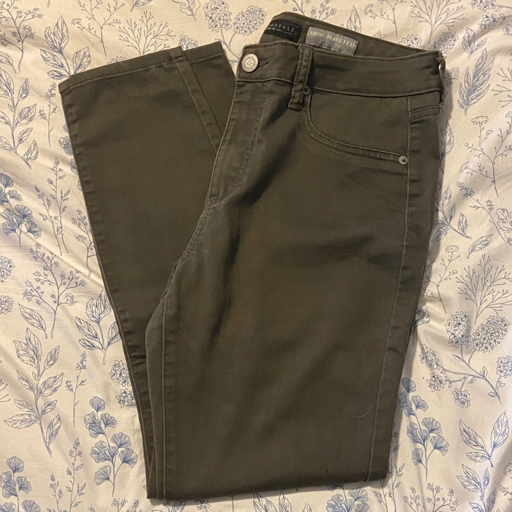 Aeropostale High Waisted Olive Jeggings